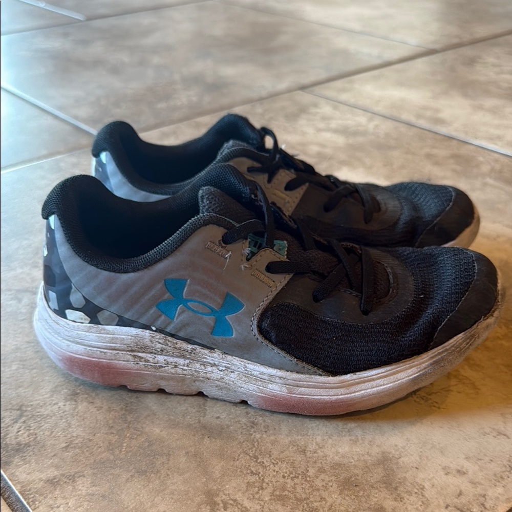 Under Armour Kids Running Shoes